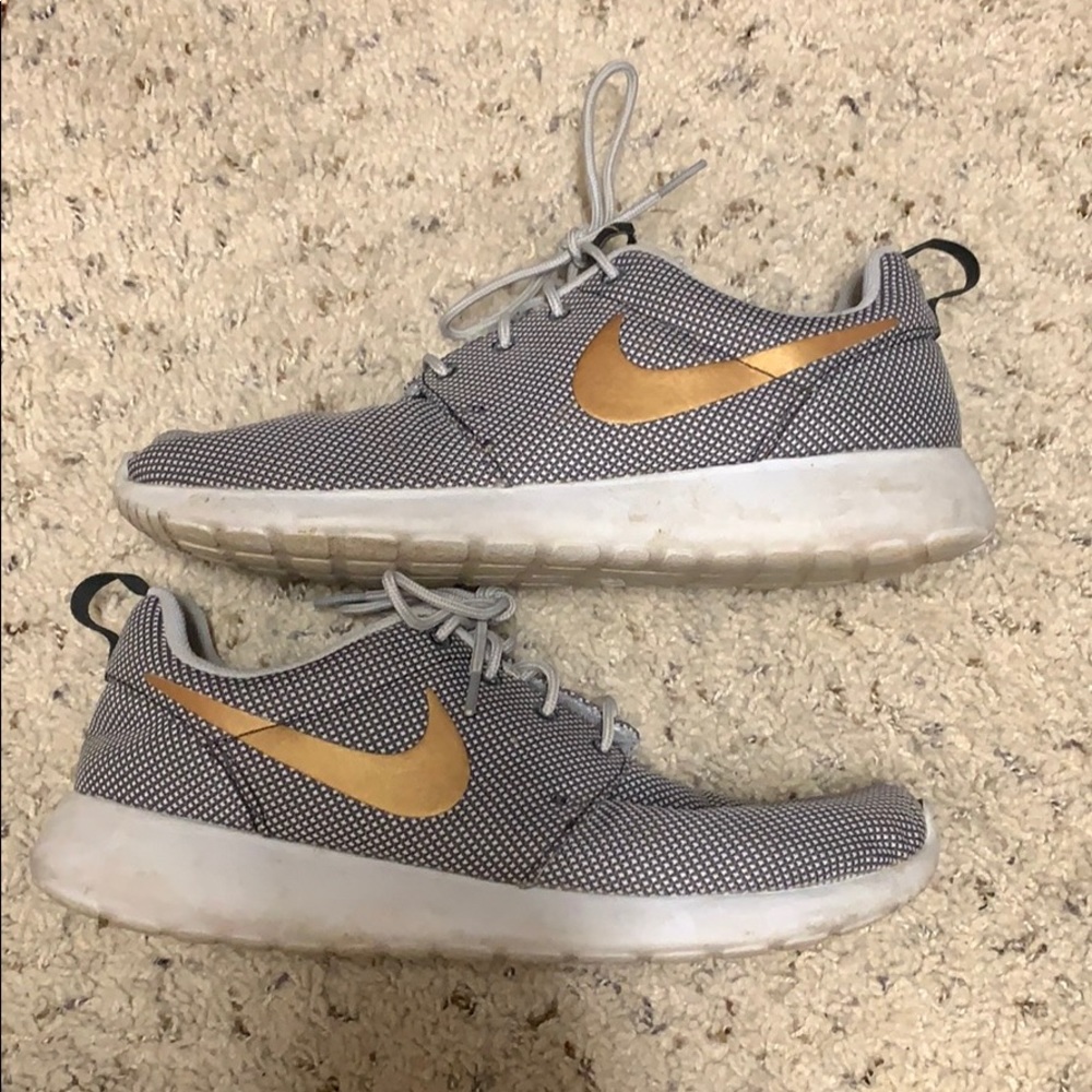 Nike size 9
